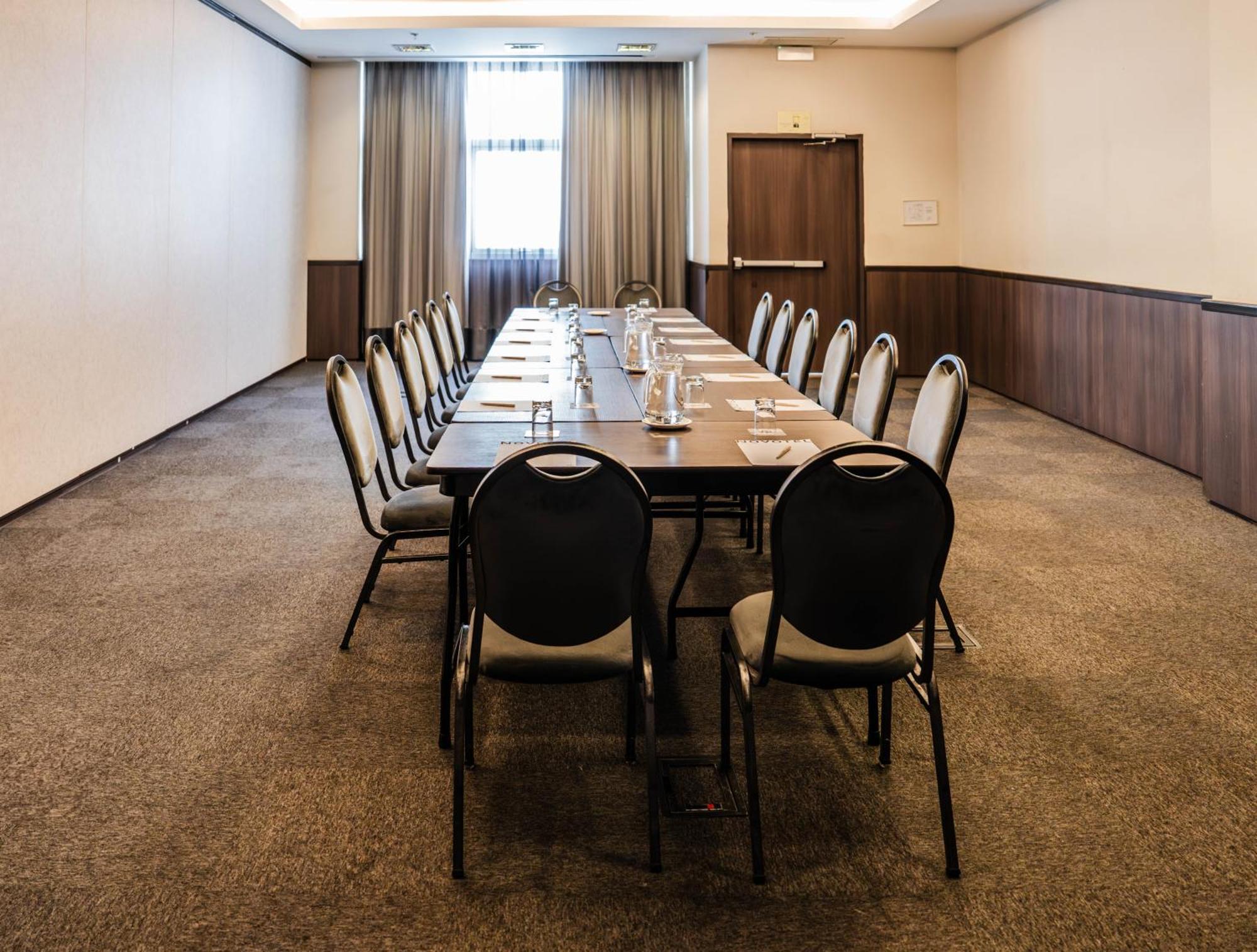 Novotel Lima San Isidro Экстерьер фото