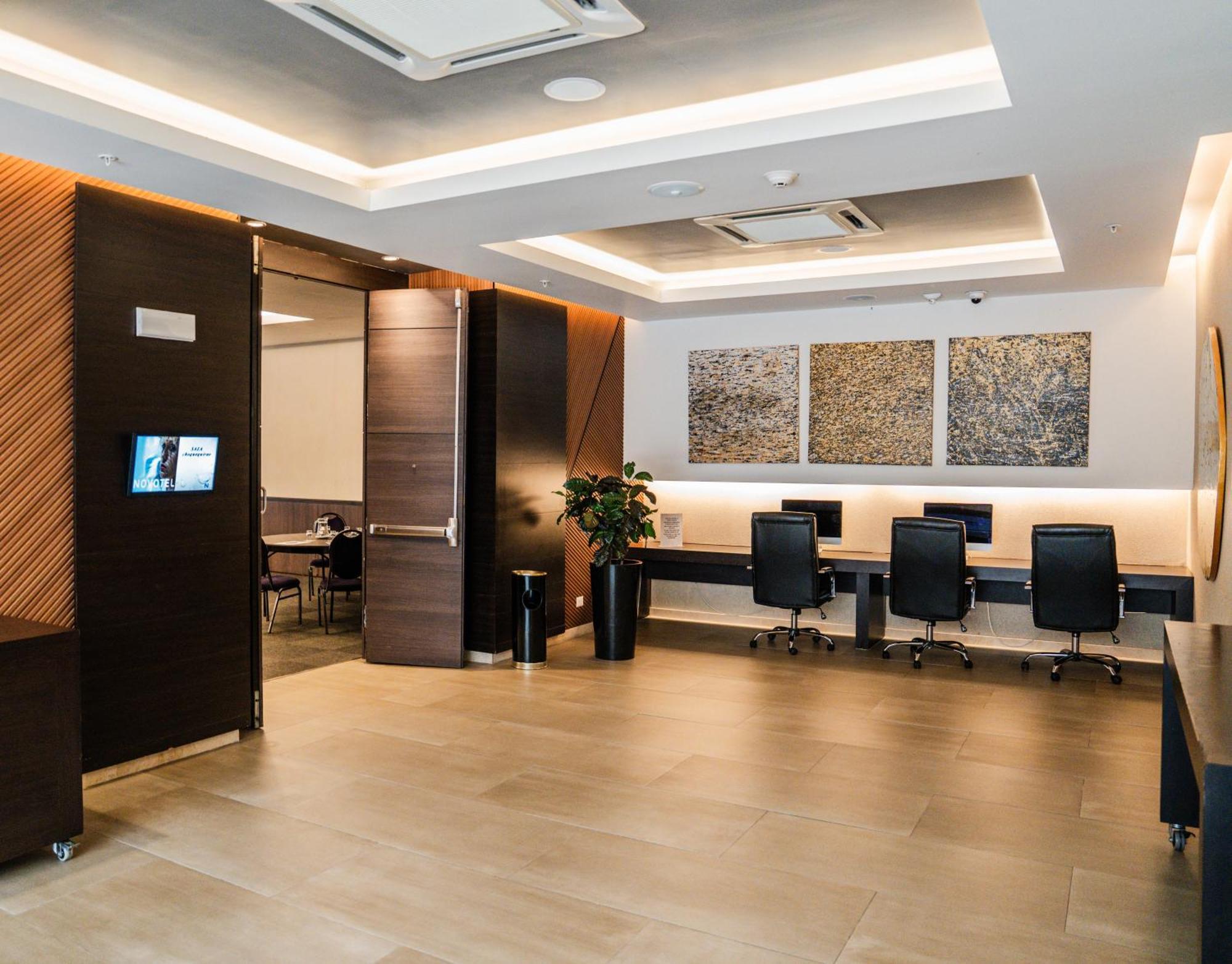 Novotel Lima San Isidro Экстерьер фото
