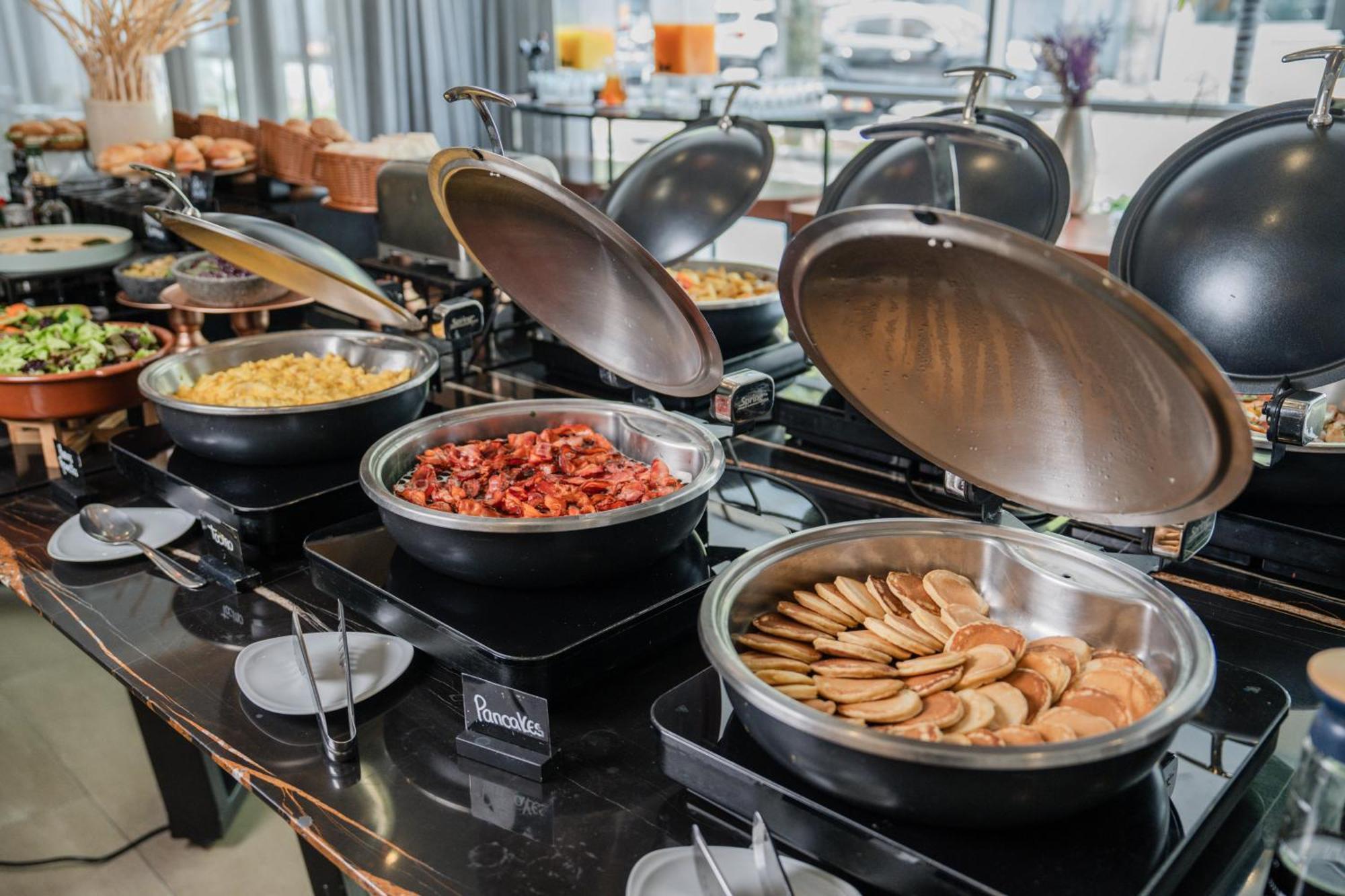 Novotel Lima San Isidro Экстерьер фото