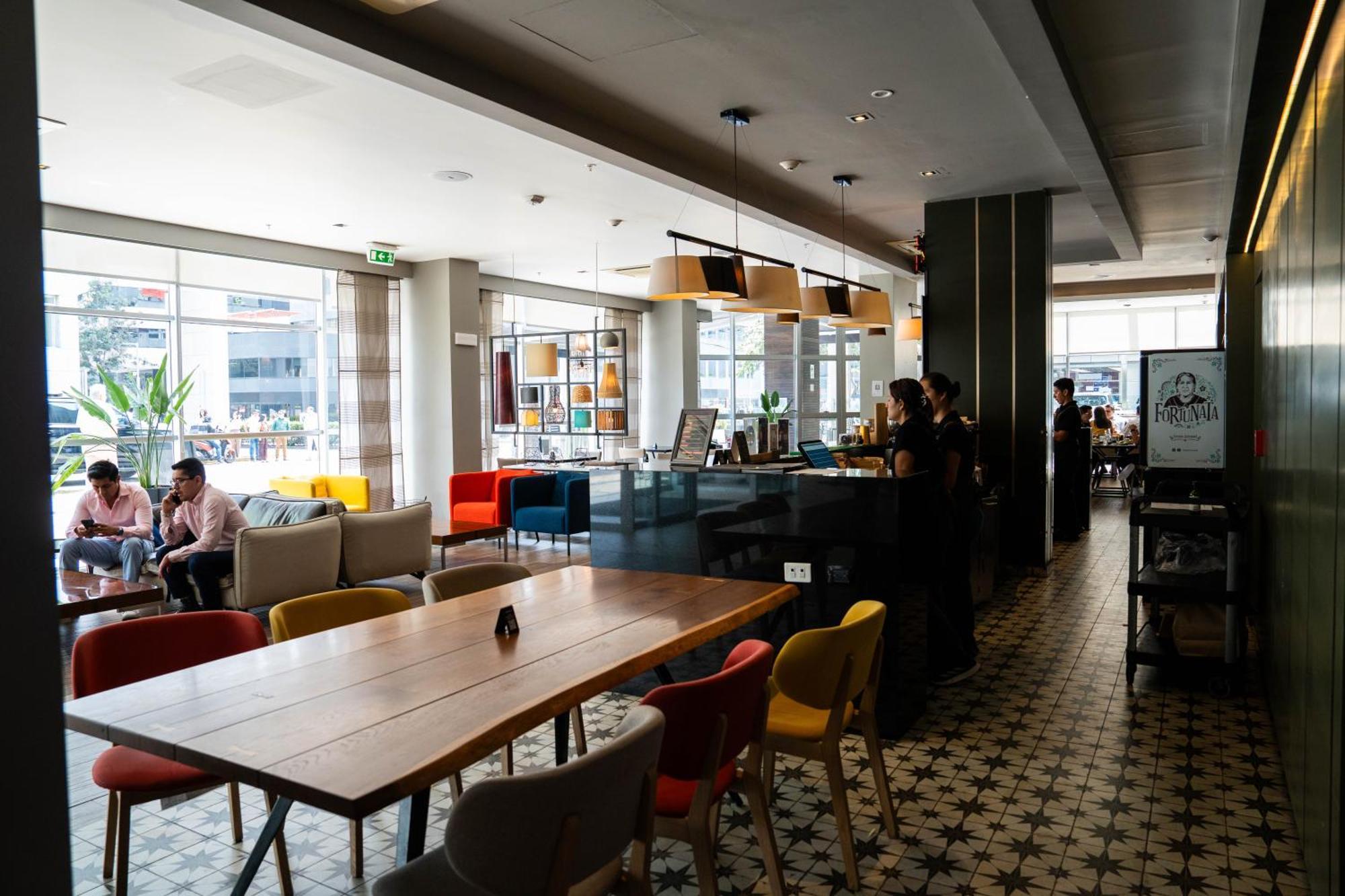 Novotel Lima San Isidro Экстерьер фото